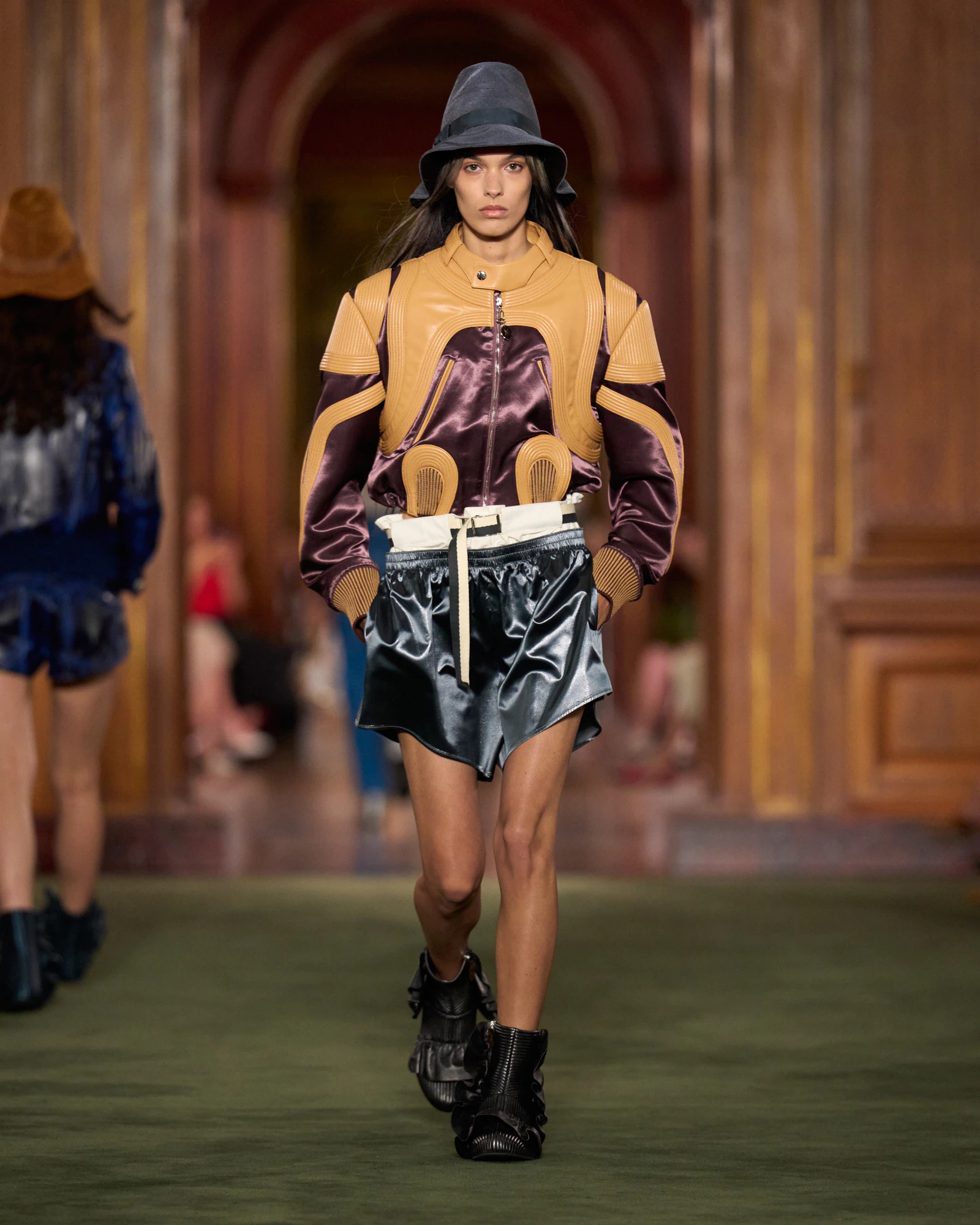 Louis Vuitton 2027 look 18